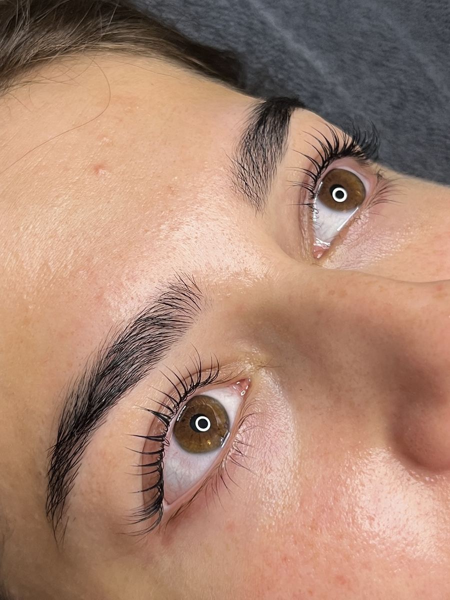 Wimpers na een lashlift bij Skin and Glow